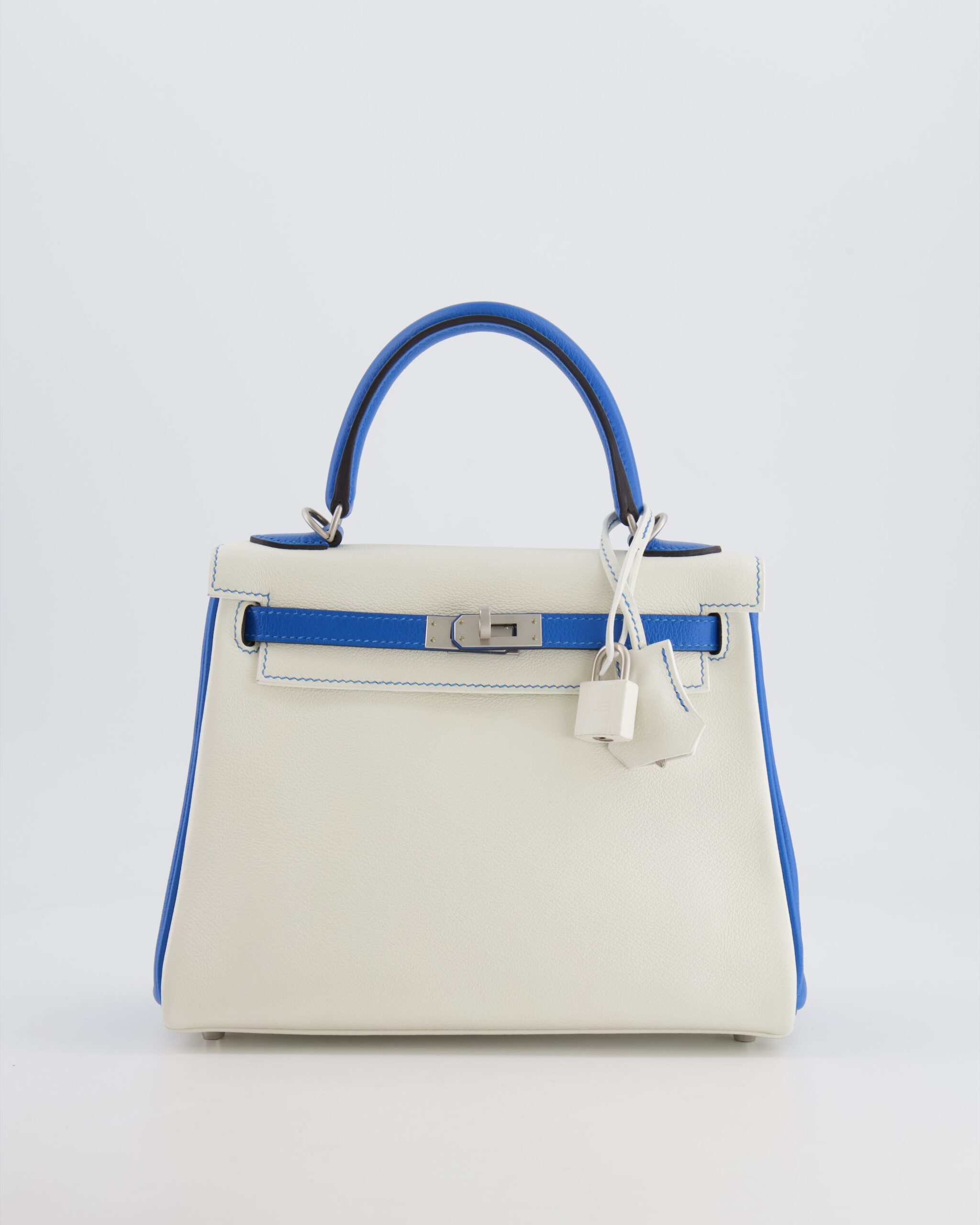 Hermes HSS Kelly 25 Retourne Bag in White and Bleu Mykonos Evercolor Leather with Contrast Stitching and Brushed Palladium Hardware