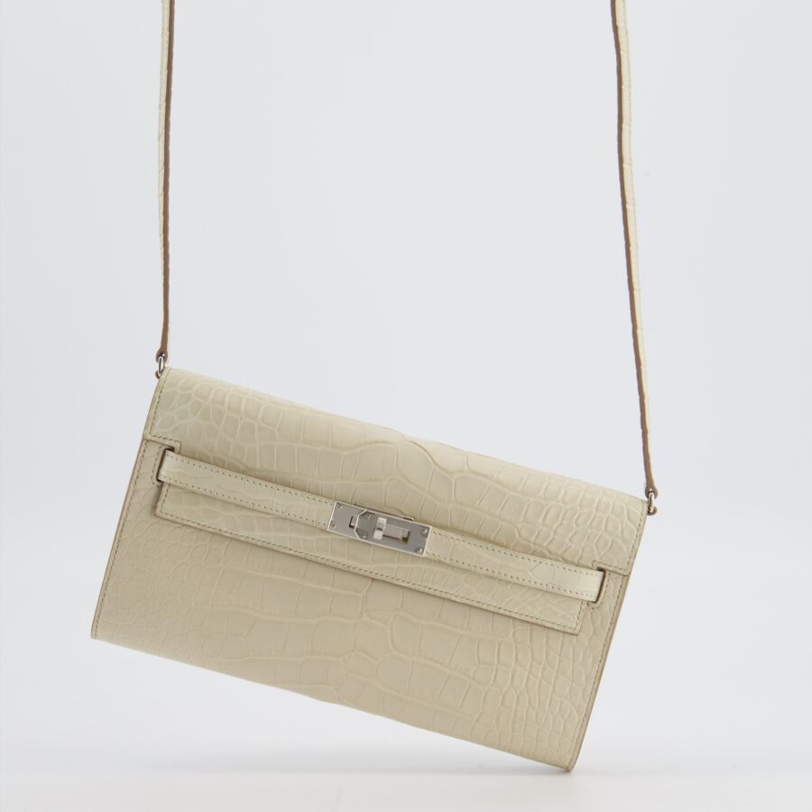 Hermes Kelly To Go Bag in Beton Alligator Mississippiensis Leather with Palladium Hardware | Studio Nafay