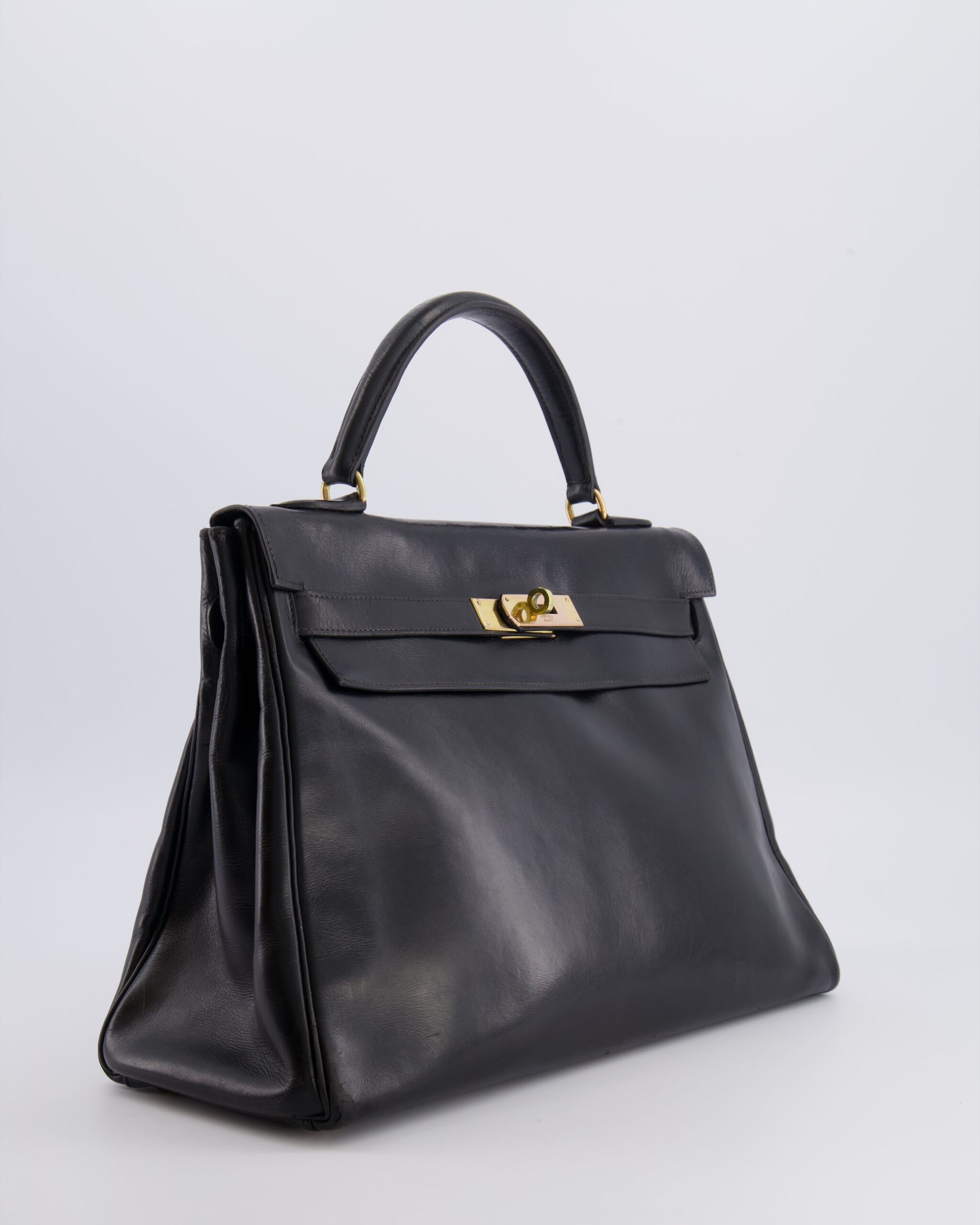 Hermes Kelly 32 Retourne Bag in Black Calfskin Box Leather with Gold Hardware