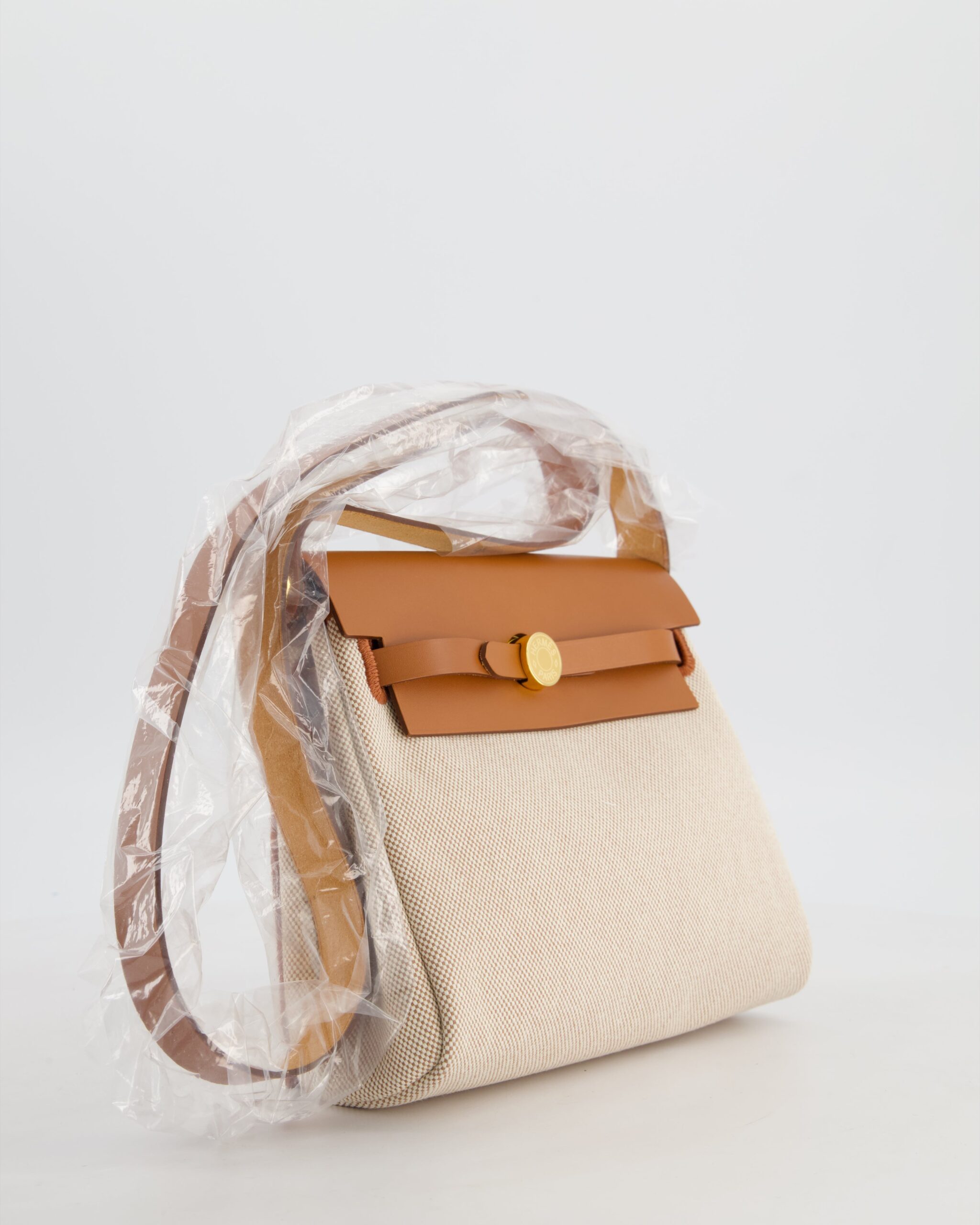 *HOT* Hermes Herbag Zip 20 Bag in Fauve Vache Hunter Leather & Ecru/Beige Viking Canvas with Gold Hardware