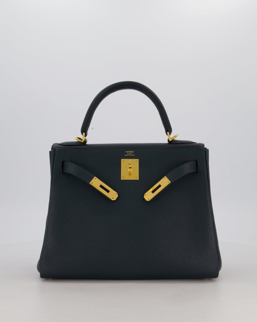 Hermes Kelly 28 Retourne Bag in Vert Cypress Togo Leather with Gold Hardware - Product Image 2