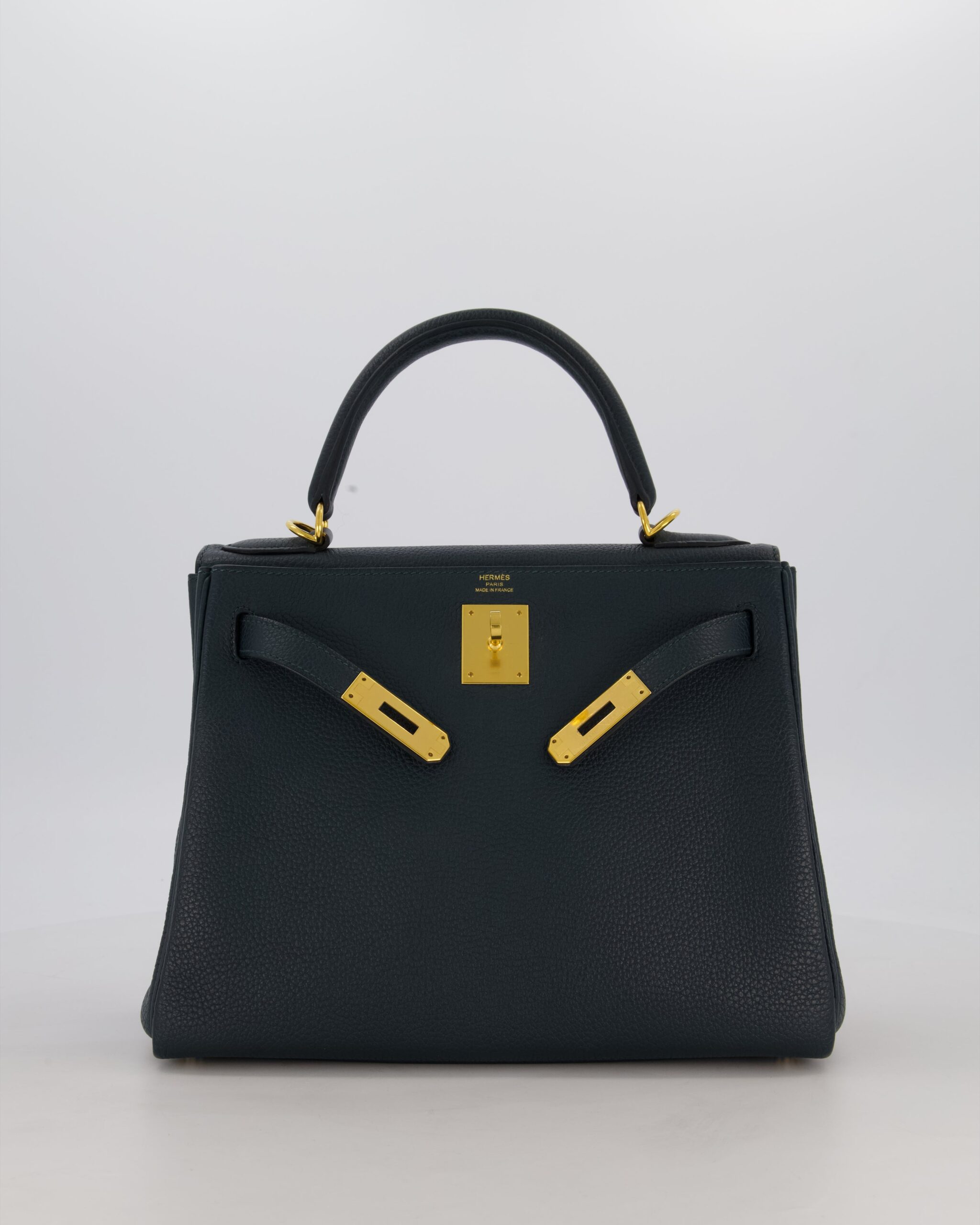 Hermes Kelly 28 Retourne Bag in Vert Cypress Togo Leather with Gold Hardware