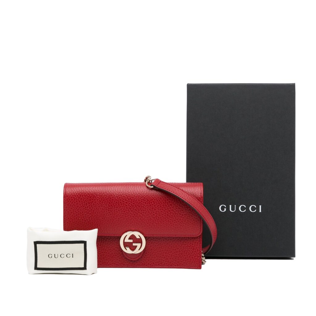 Gucci Interlocking G Wallet On Chain Red Leather - Product Image 2