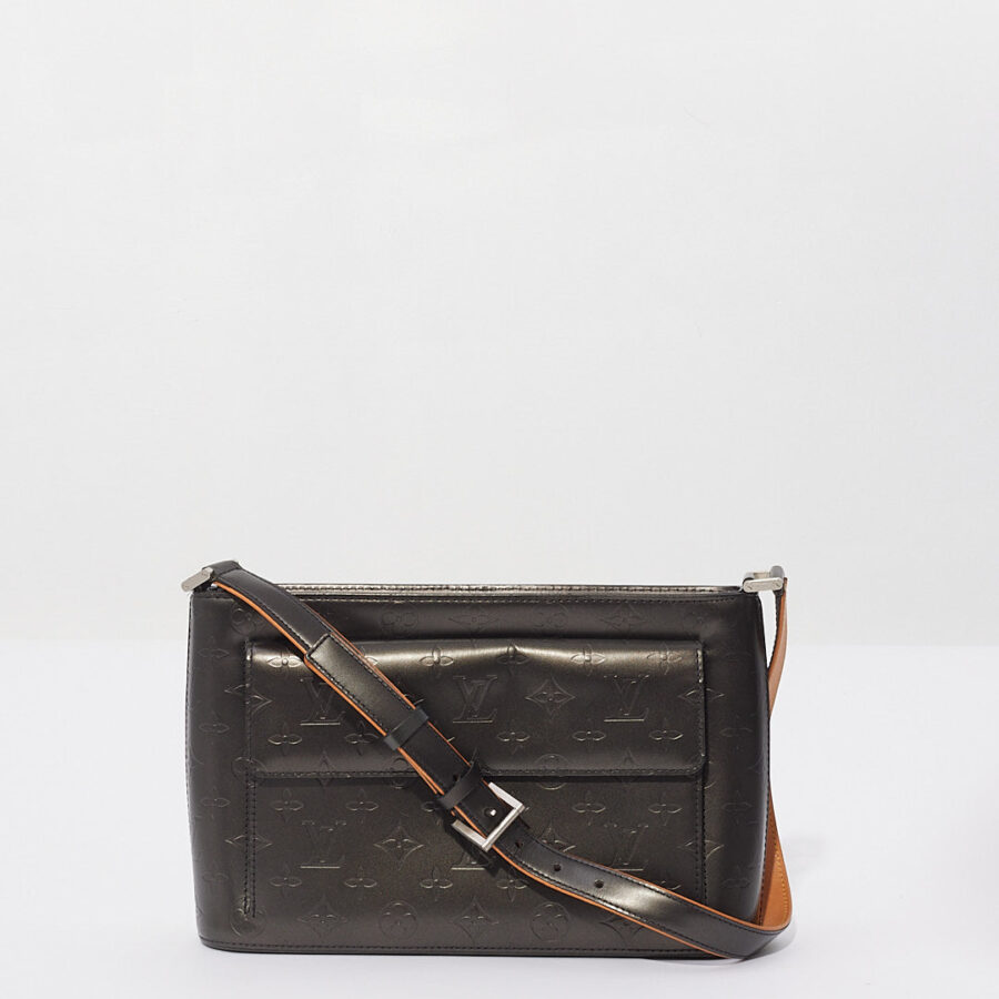 Louis Vuitton Monogram Silver/Grey Vernis Shoulder Bag | Studio Nafay
