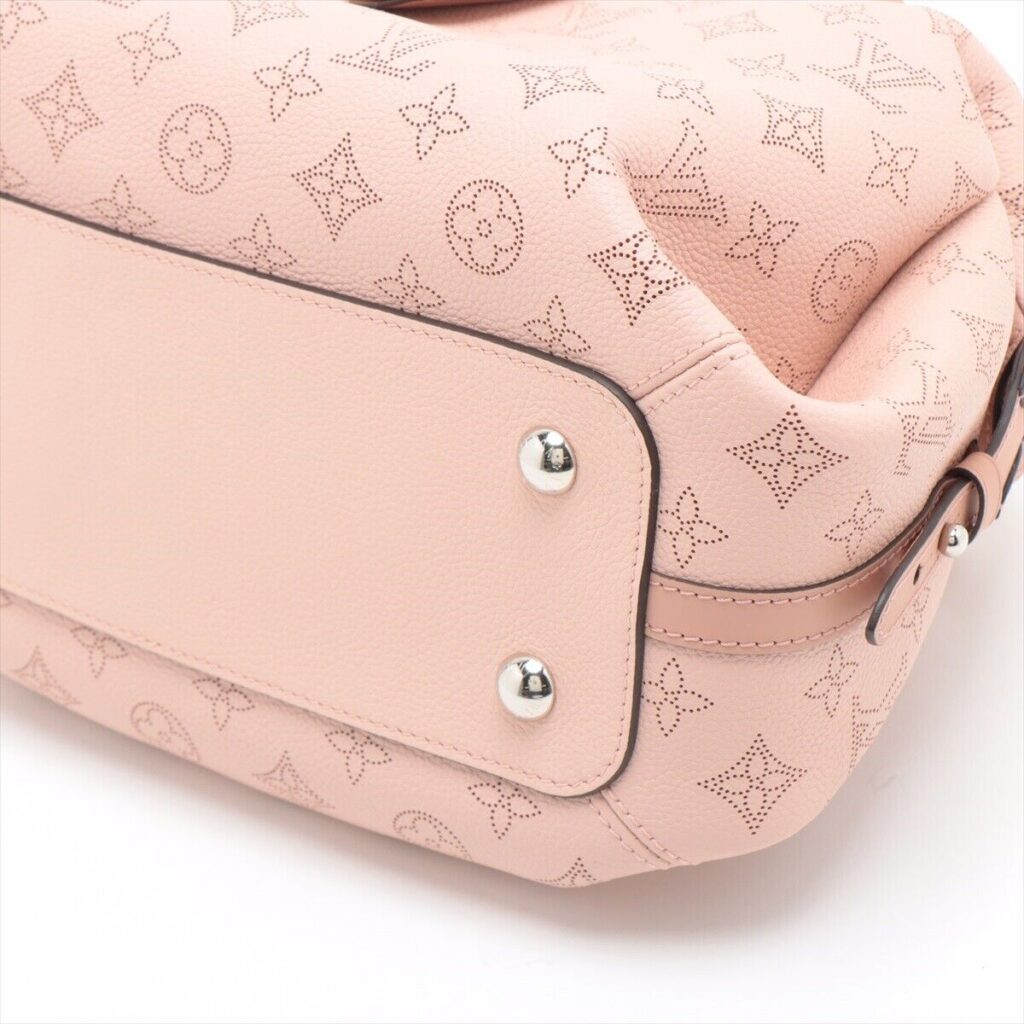 Louis Vuitton Mahina Asteria - Product Image 2