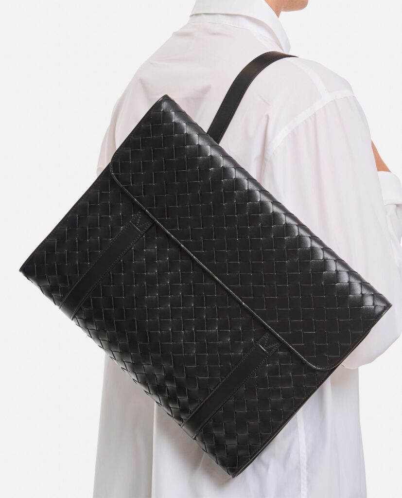 Bottega Veneta Men Cartellina Classico Intrecciato - Product Image 2