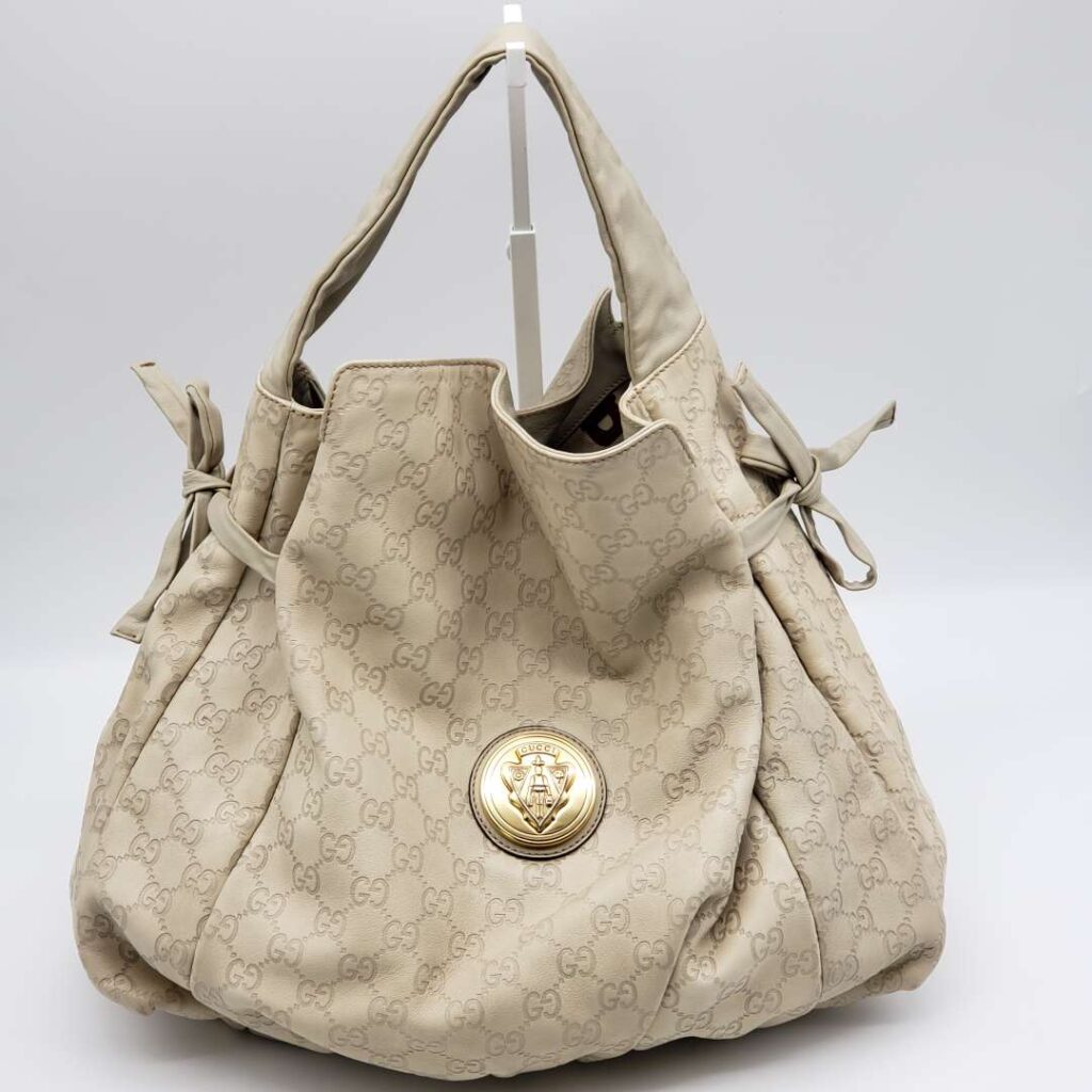 Gucci Gussissima Cream Shoulder Bag - Product Image 2
