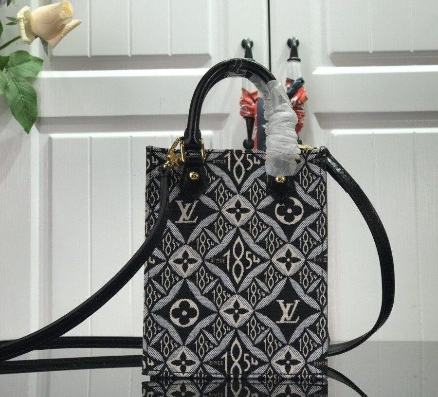 Louis Vuitton 1854 Petit Sac Plat