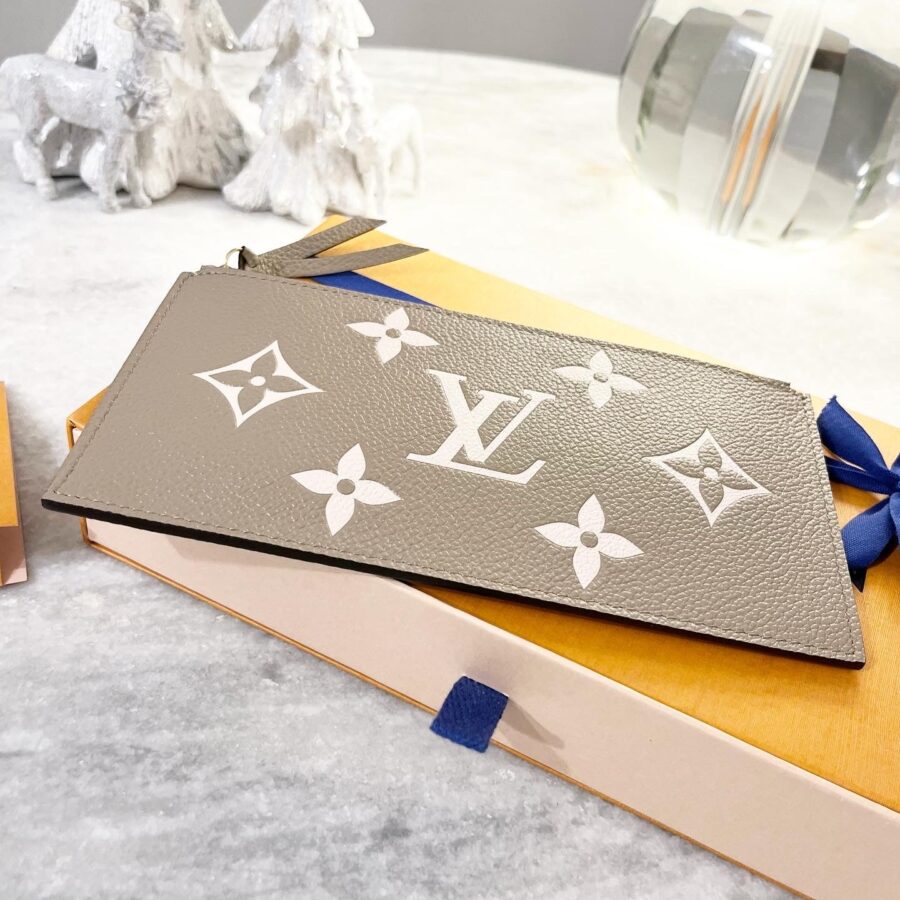 LOUIS VUITTON Empriente Leather Zippy Coin Holder In Dove/Cream | Studio Nafay