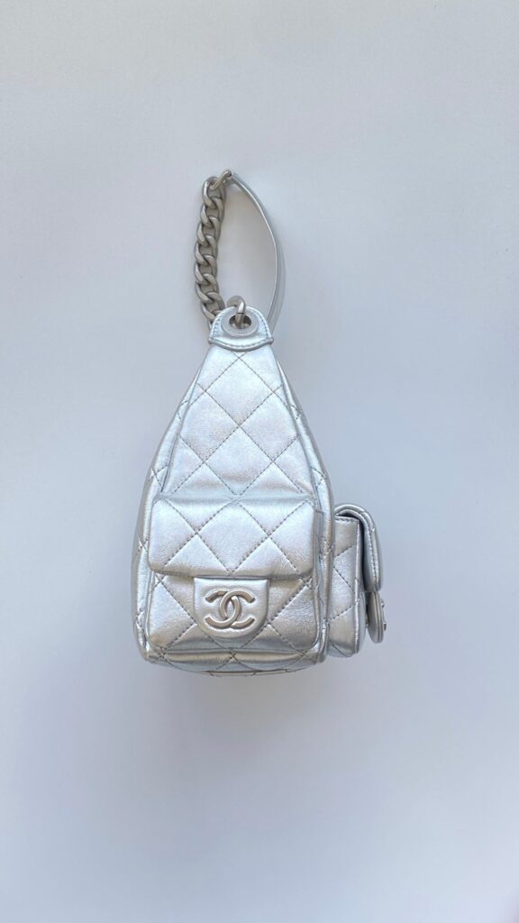 Chanel 25 Large Cargo Hobo Bag Silver Lambskin | Studio Nafay