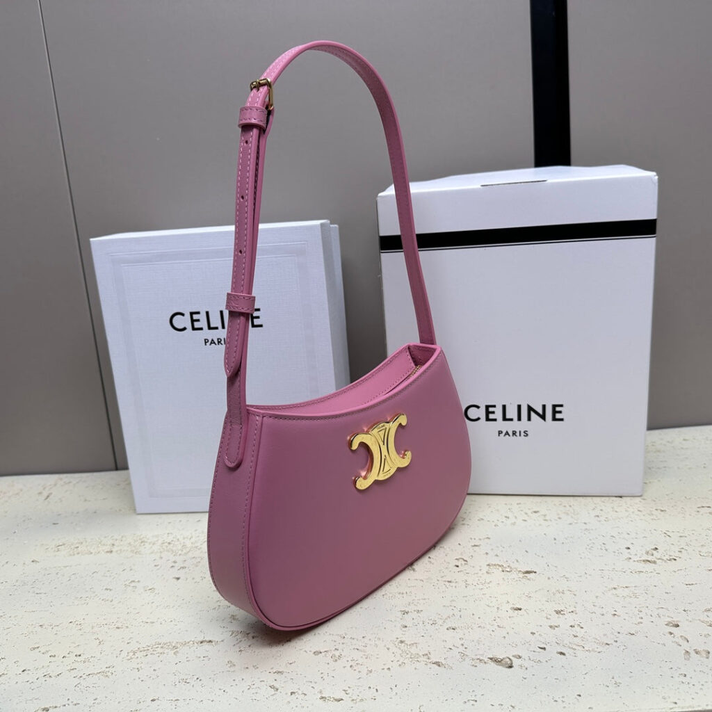 MINI 22 TILLY BAG IN CREPE PINK SHINNY CALFSKIN - Product Image 2