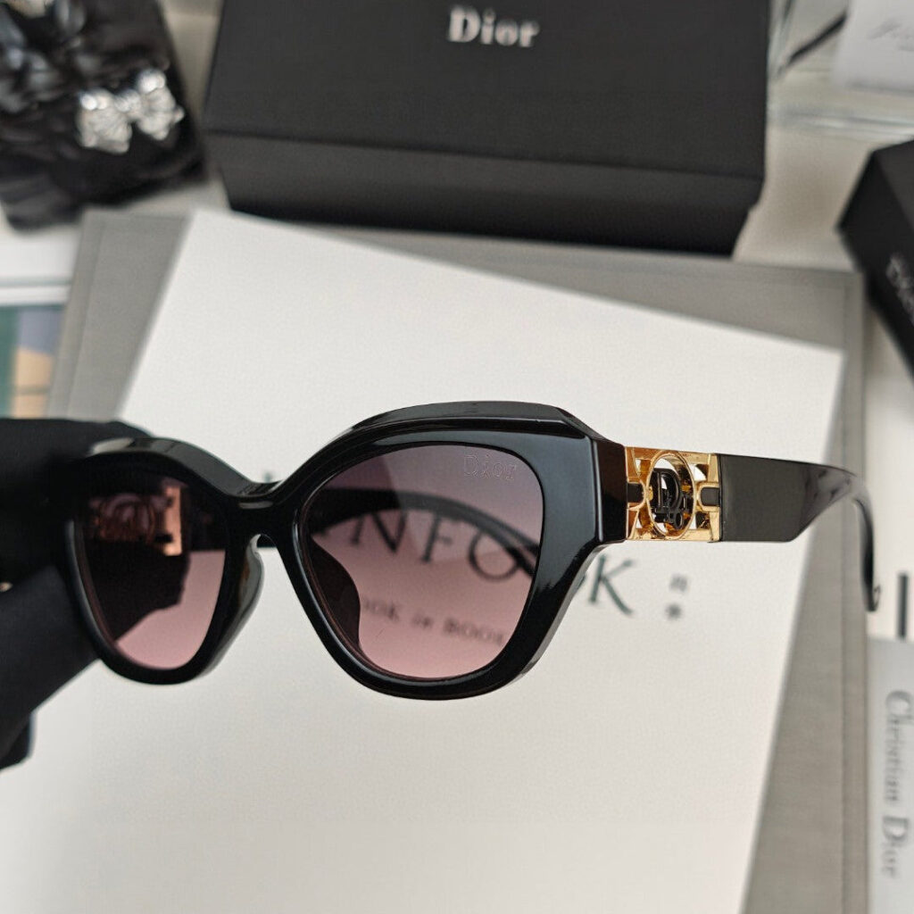 CAT EYE SUNGLASS 58049 IN ACETATE - Product Image 2