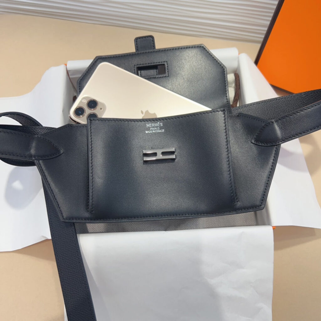 elan pocket 30 belt dark blue bag - Product Image 2