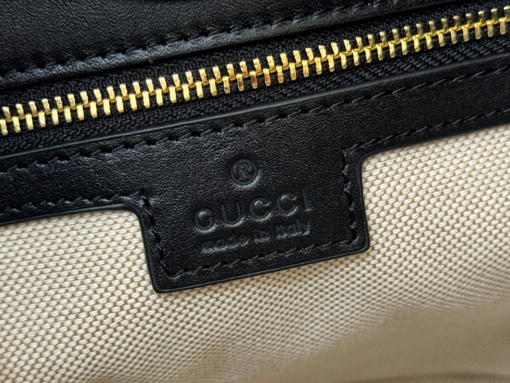 Gucci 73 Mini Bucket Bag Black Smooth Leather 239680 | Studio Nafay