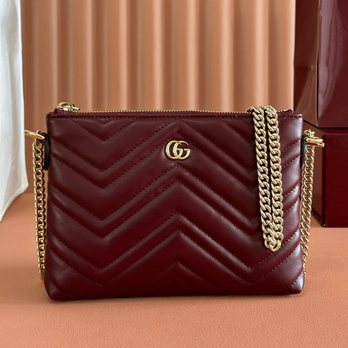 GG Marmont Pochette With Chain Rosso Ancora Red Cowhide 255062 | Studio Nafay