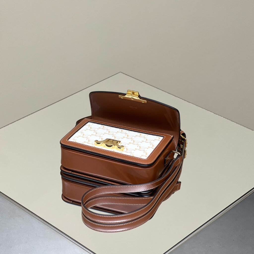 CLASSIQUE TRIOMPHE 22 CALFSKIN WHITE BROWN - Product Image 2
