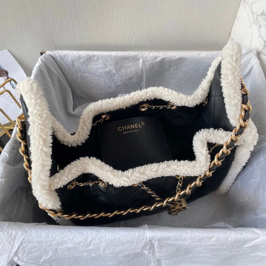 CC 25C Hobo Bag 30cm Black White Lambskin Gold Hardware | Studio Nafay