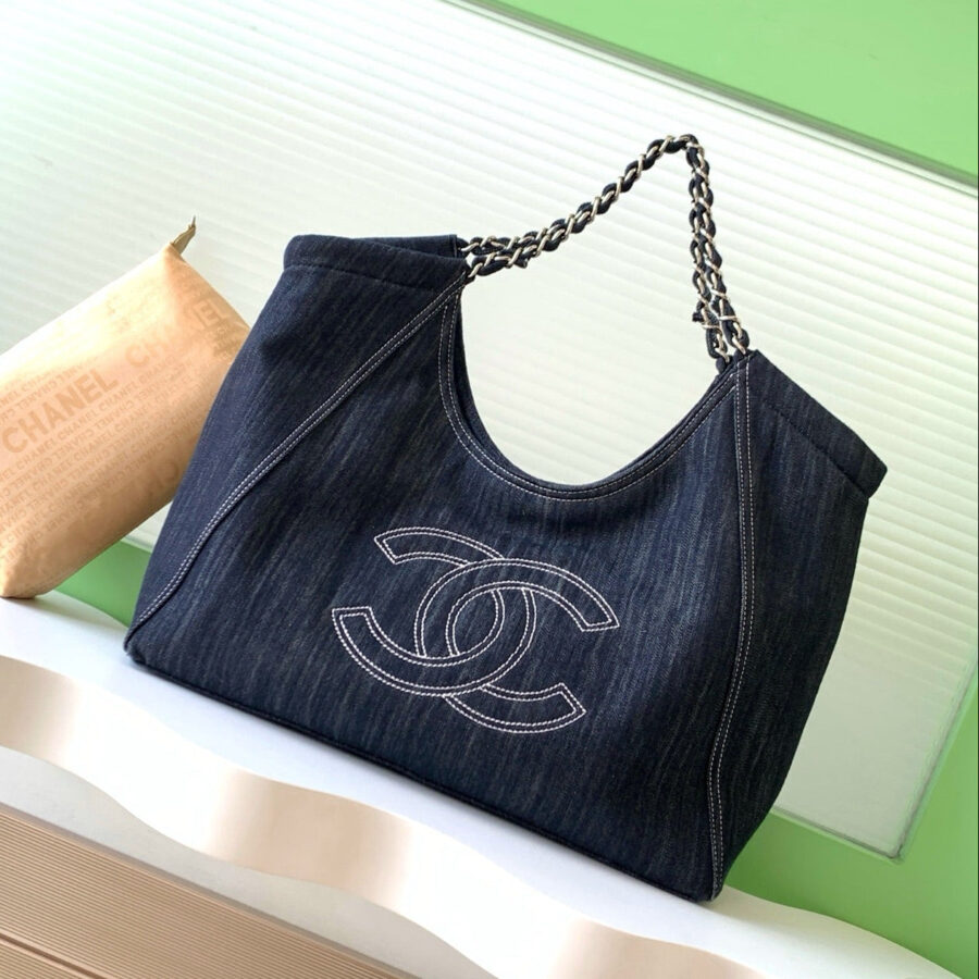 Chanel 25 Tote Bag Navy Blue 48cm Denim Leather 289494 | Studio Nafay
