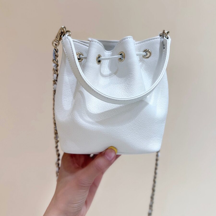 Chanel Mini Bucket Bag 15cm White Calfskin 343060 | Studio Nafay