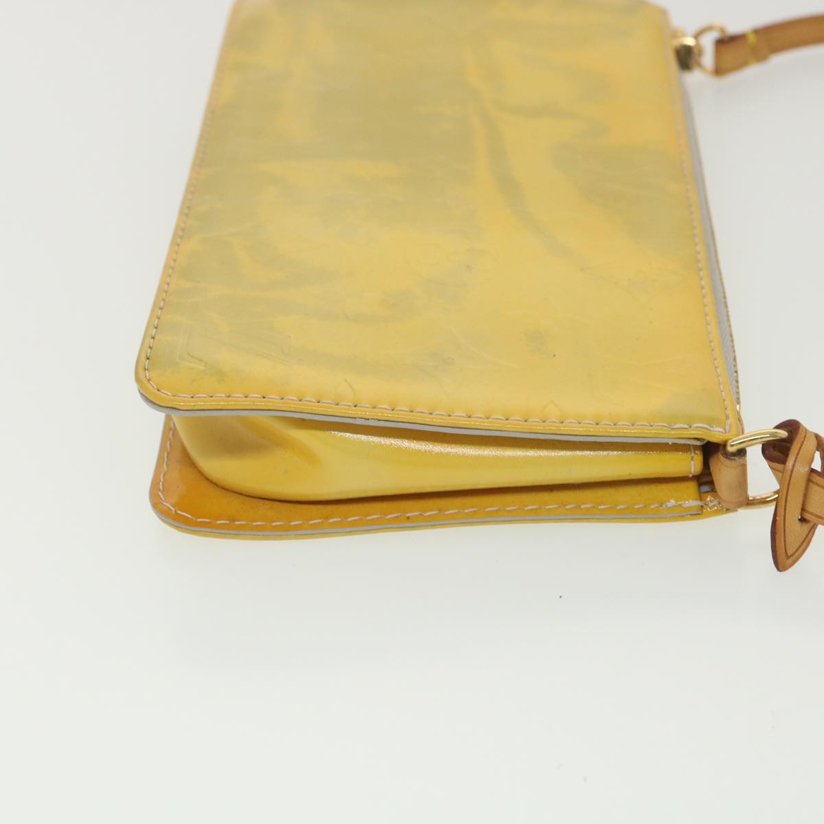 LOUIS VUITTON Monogram Vernis Lexington Accessory Pouch Beige Auth ki2784