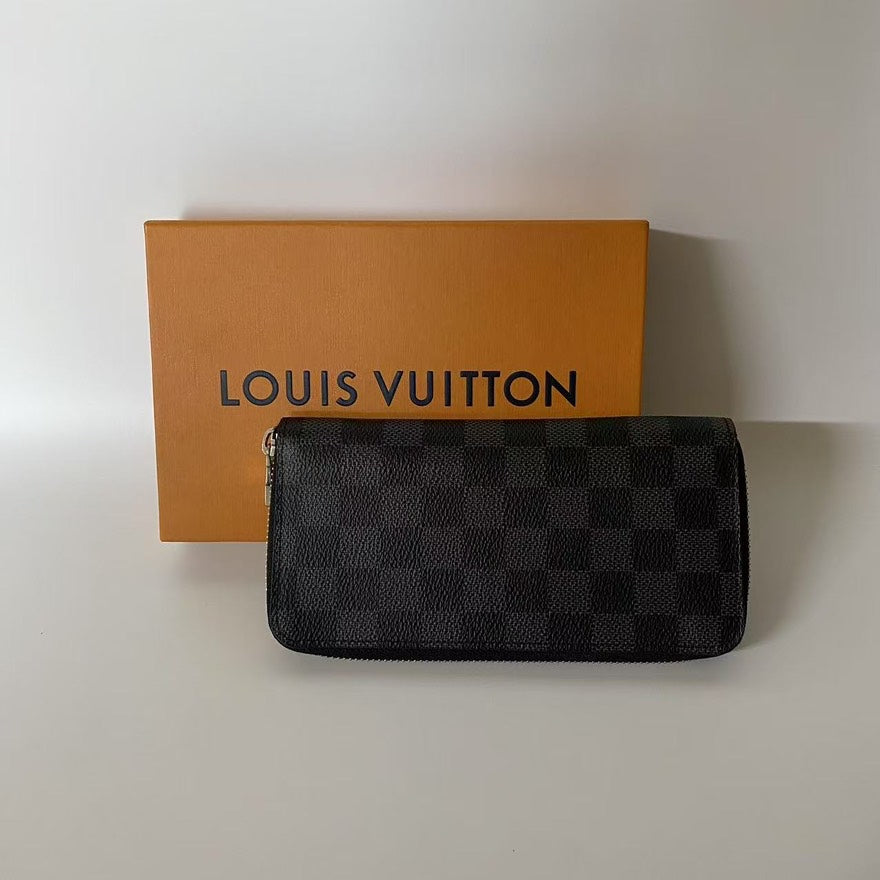 Louis Vuitton Damier Graphite Zippy Wallet | Studio Nafay