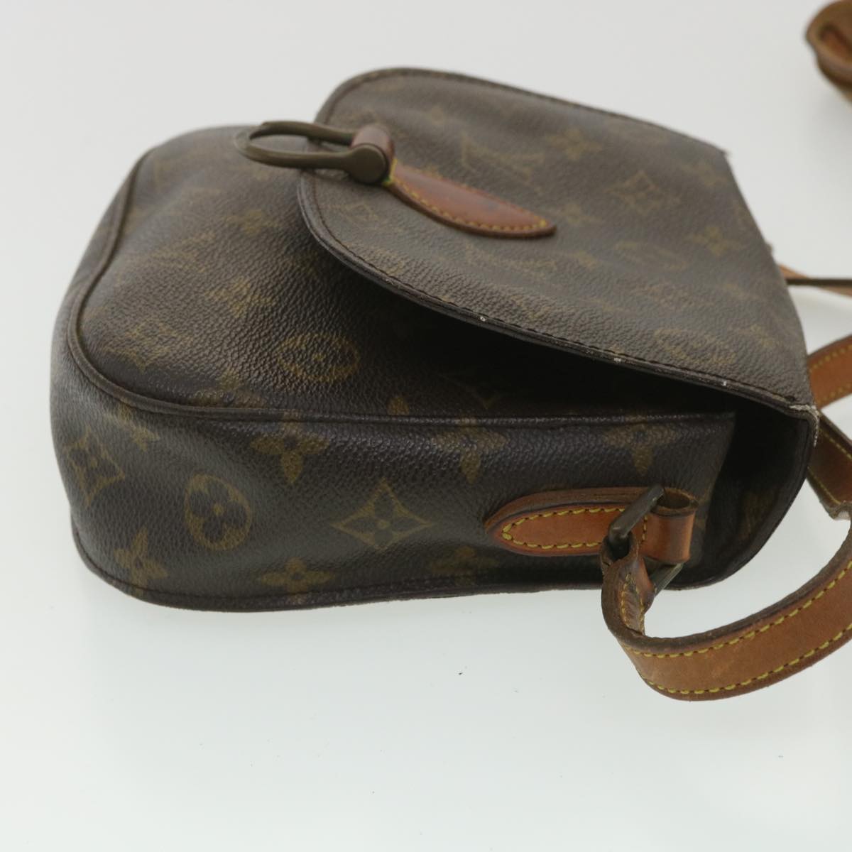 LOUIS VUITTON Monogram Saint Cloud MM Shoulder Bag LV Auth rd4200
