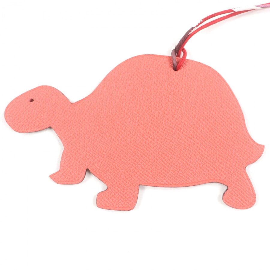 HERMES Bag charm 1070048 leather Pink red Petit Ash GM Turtle Rose Rogue Fuchsi | Studio Nafay