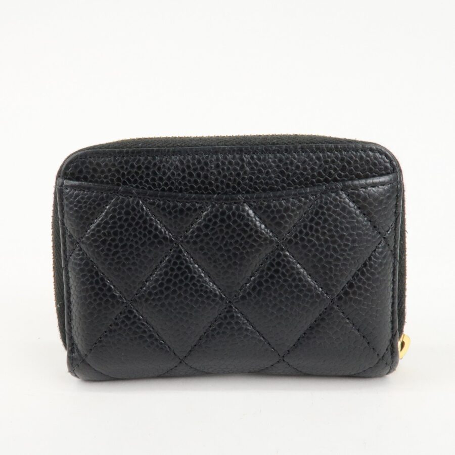 Chanel Black Elegant Handbag 7 | Studio Nafay