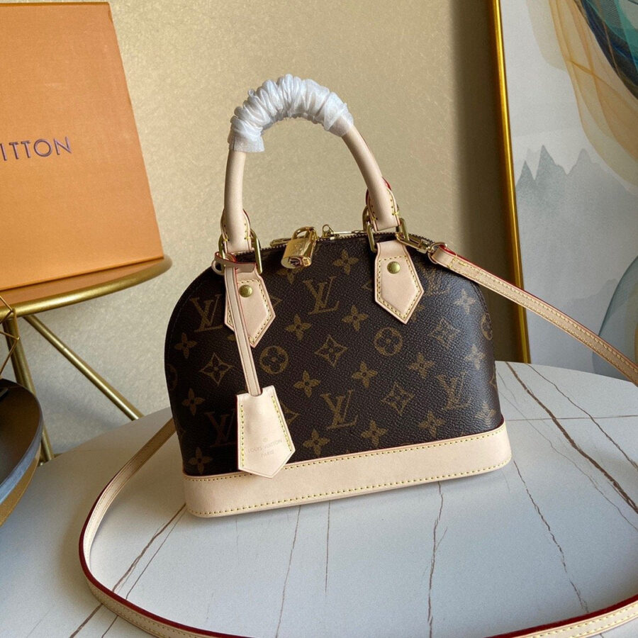 Designer Handbags Louis Vuitton 143 | Studio Nafay