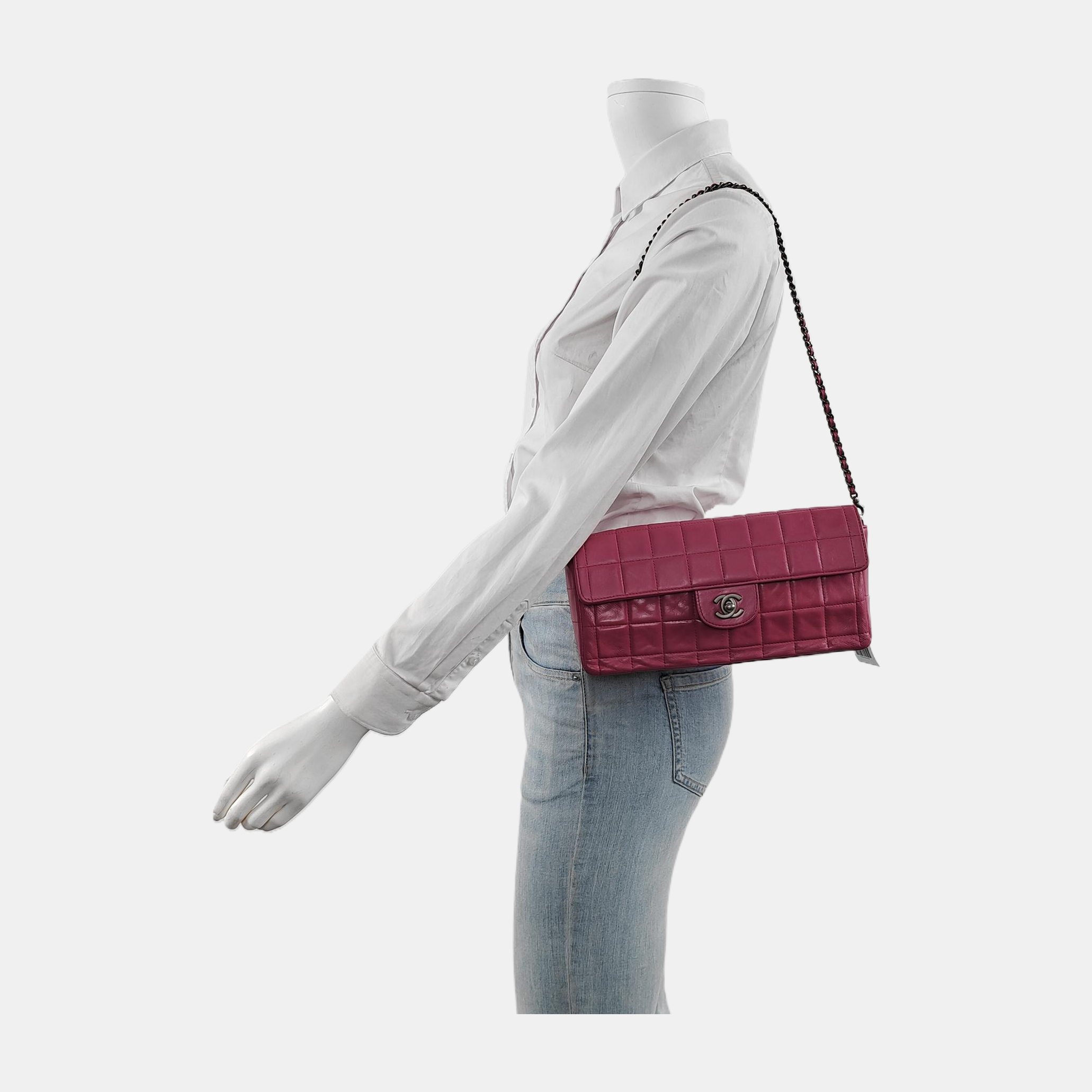 Chanel Leather Pink East Handbag 2