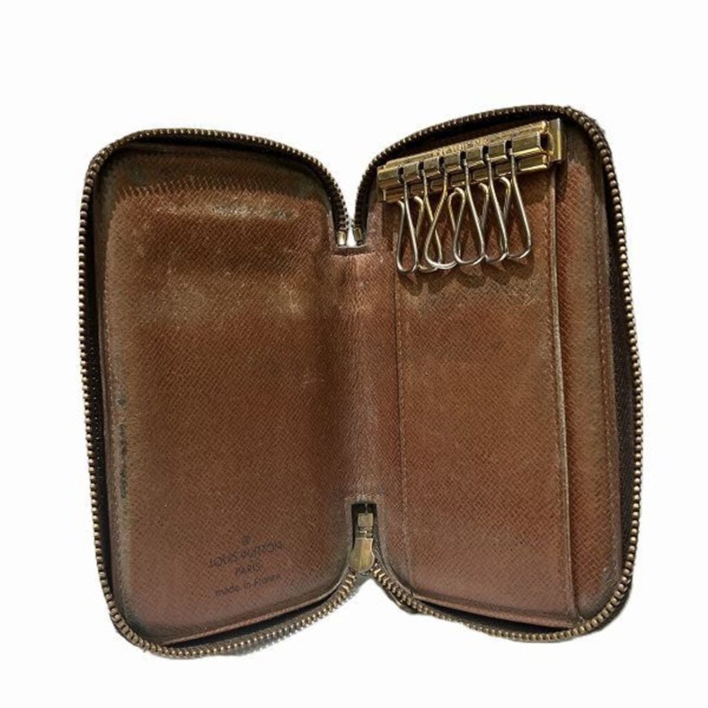 Louis Vuitton Keycase Crossbody - Product Image 2