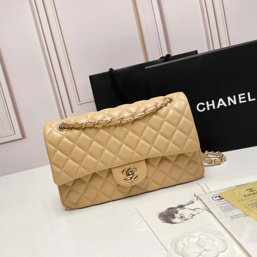 Chanel Classic Flap Bag 25 Beige | Studio Nafay