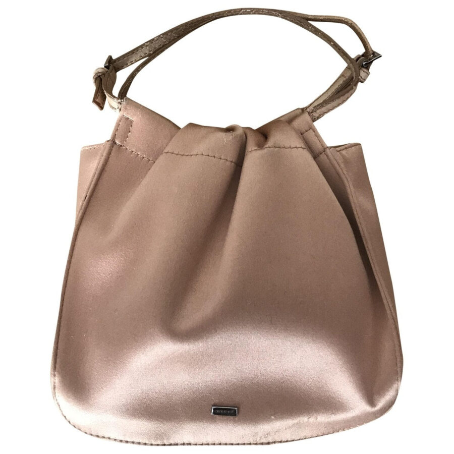 Gucci beige silk clutch bag | Studio Nafay