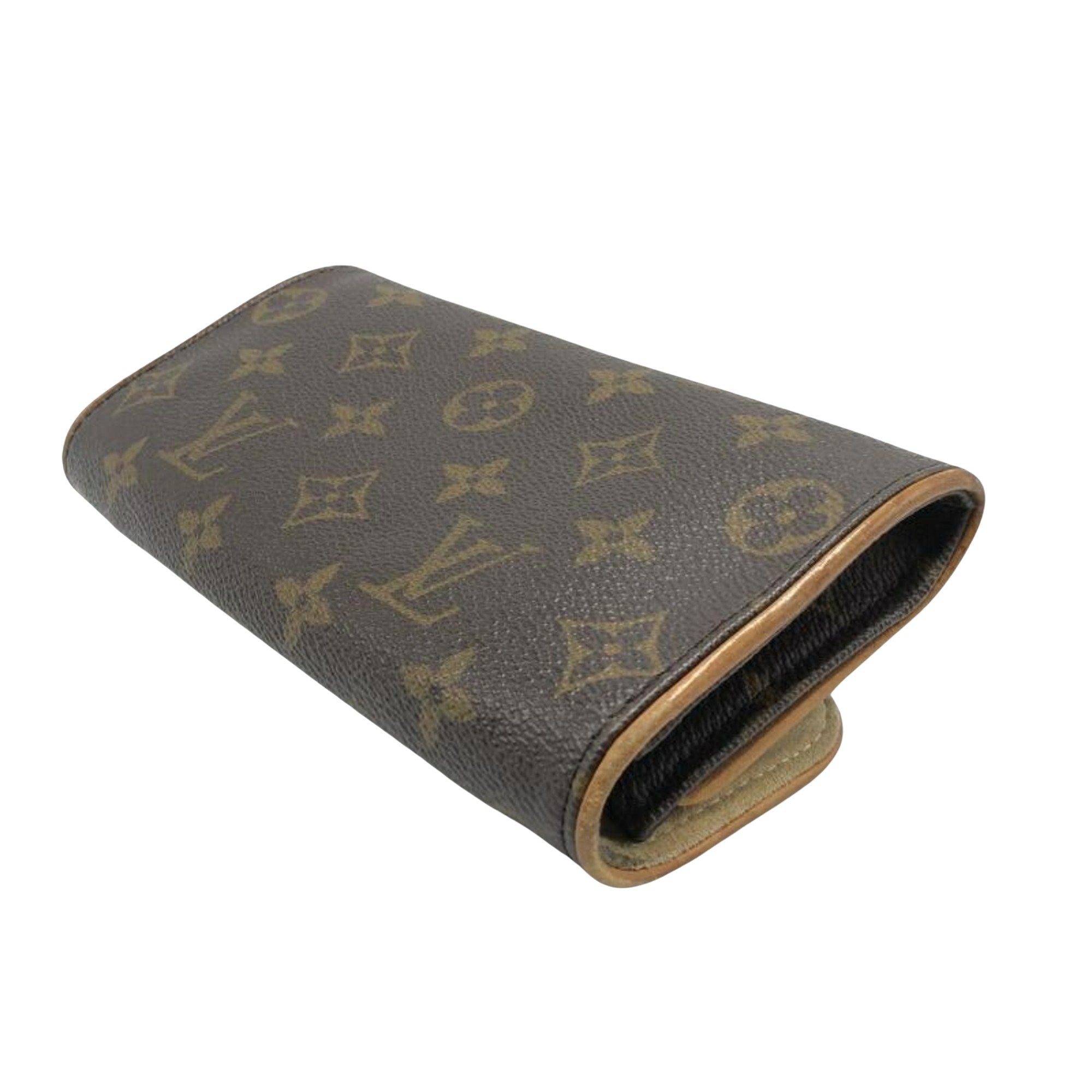 LOUIS VUITTON Florentine Clutch Bag