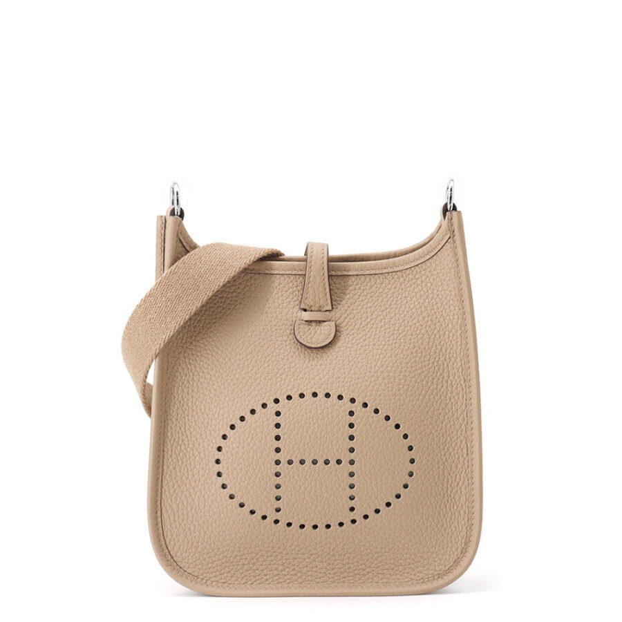HERMES Evelyne Long Beige Marfa Taurillon Clemence Size TPM | Studio Nafay
