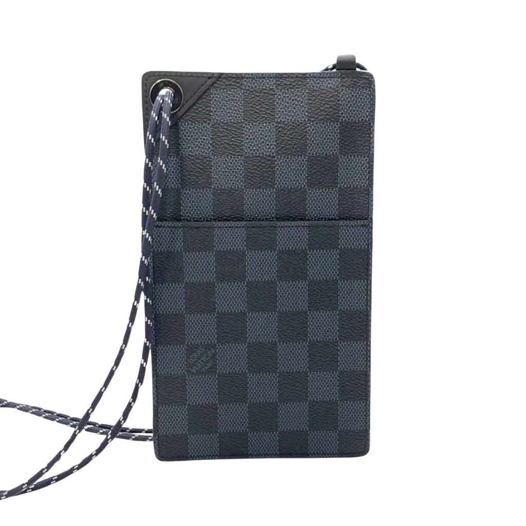 LOUIS VUITTON America's Cup Clutch Bag - Product Image 2