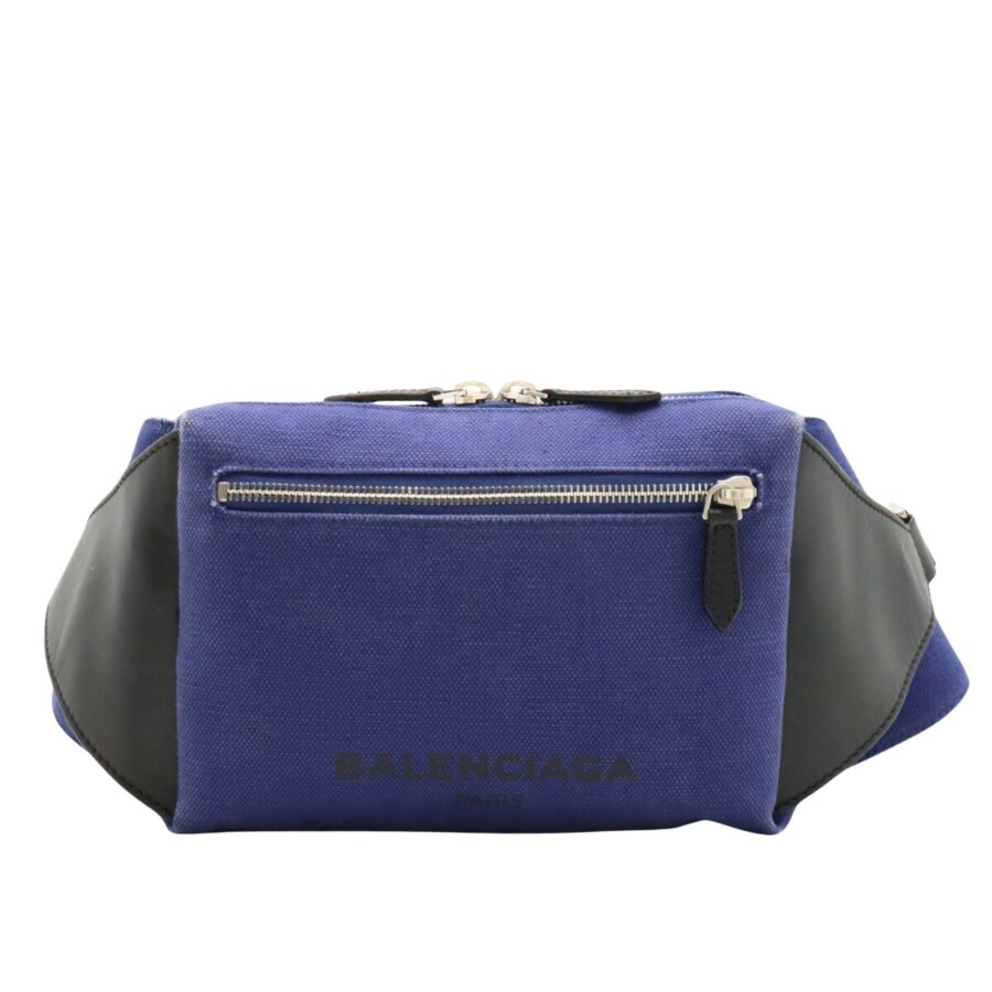 BALENCIAGA Shoulder Bag | Studio Nafay