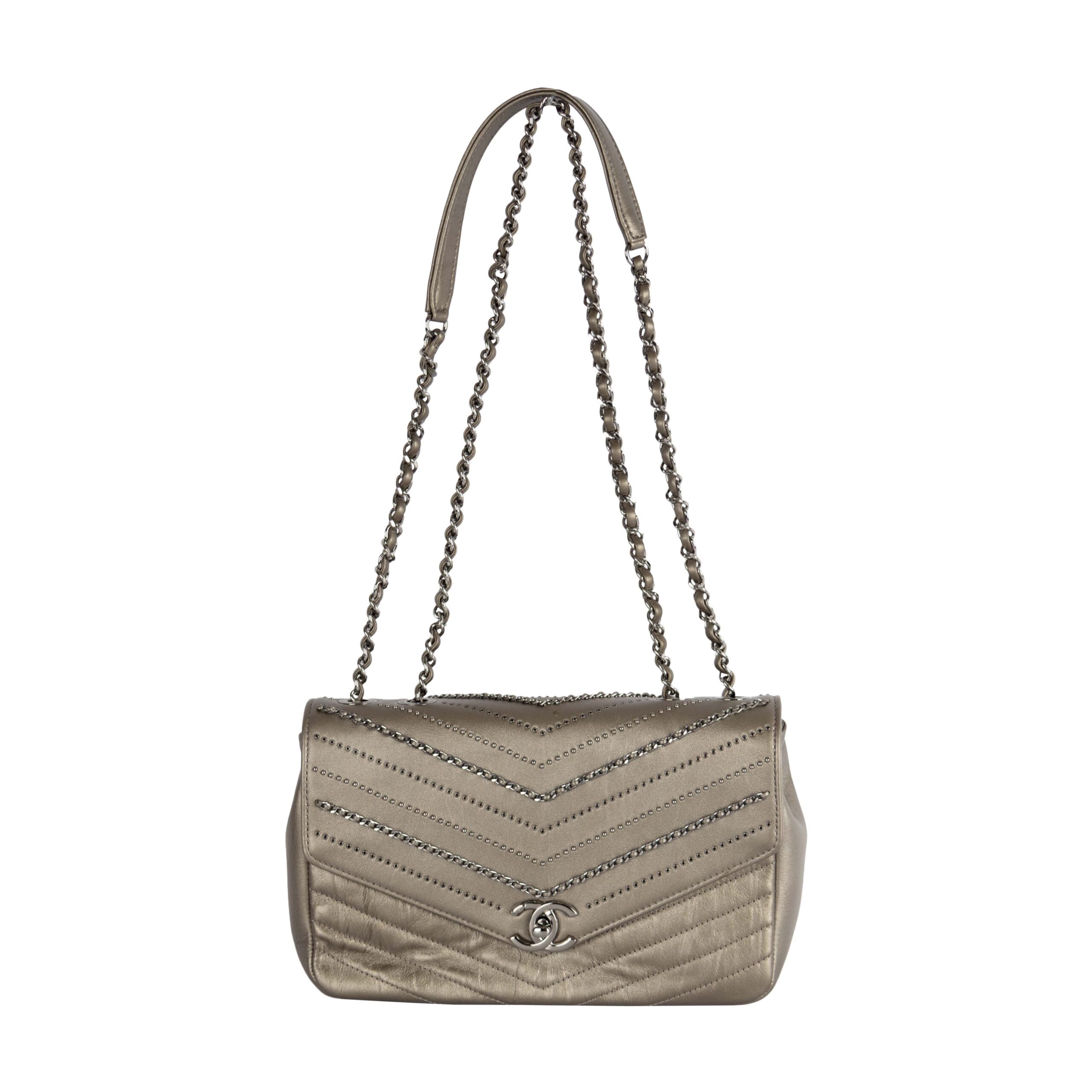 CHANEL Chanel Embelished 'Chain Sequins' Chevron Flap Bag - Product Image 2