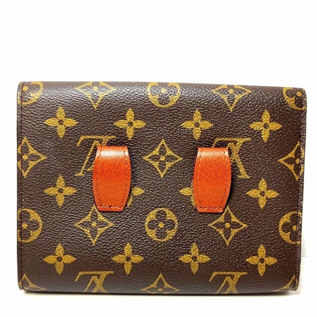 LOUIS VUITTON Arche Clutch Bag - Product Image 2