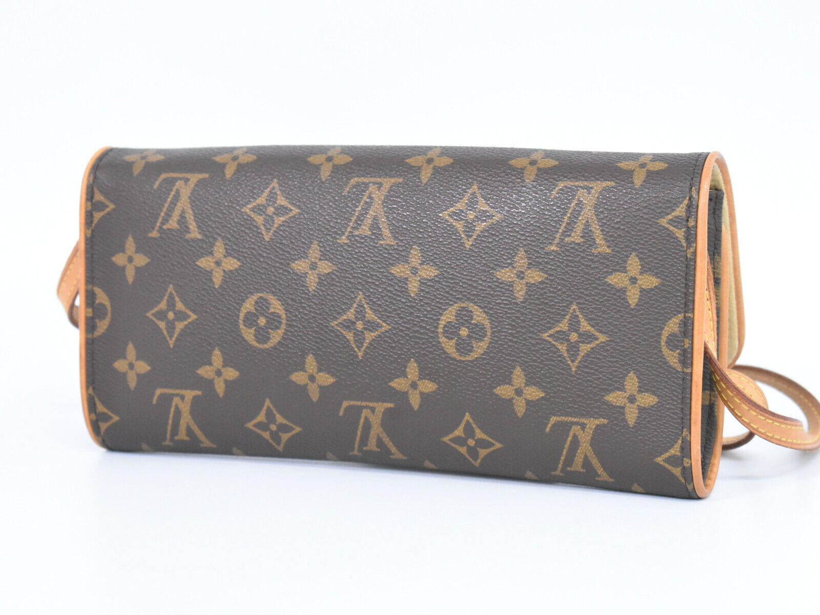 LOUIS VUITTON Pochette twin Clutch Bag