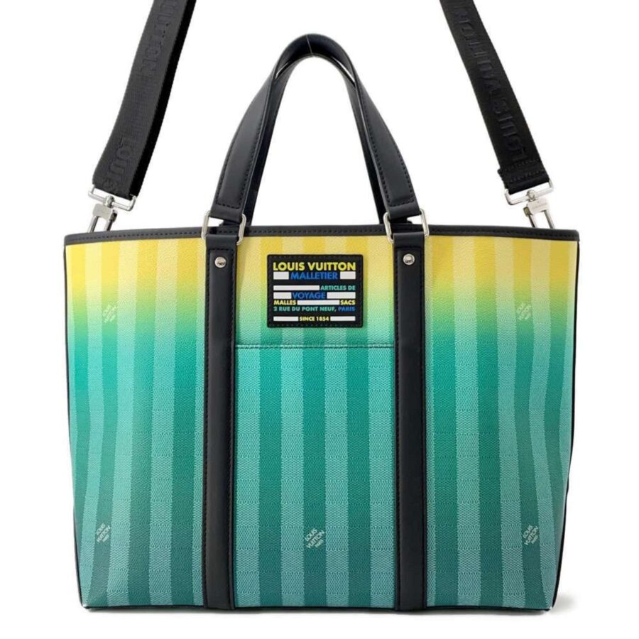 LOUIS VUITTON Weekend PM Tote | Studio Nafay