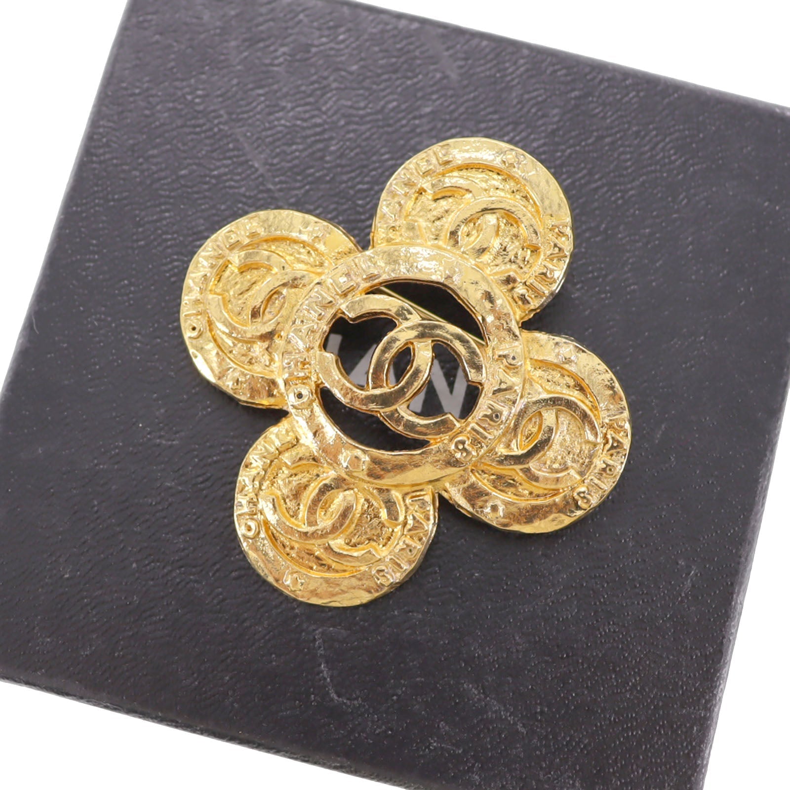 Chanel Gold Logos Flower Handbag