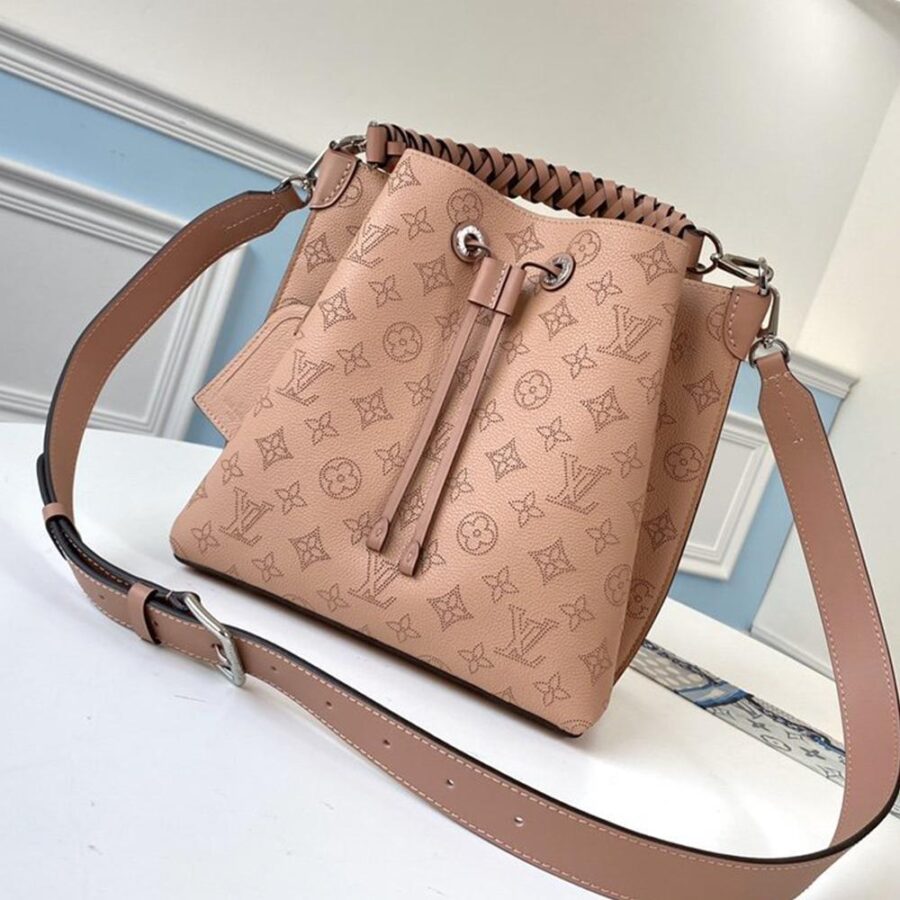 Louis Vuitton NÉONOÉ BB | Studio Nafay