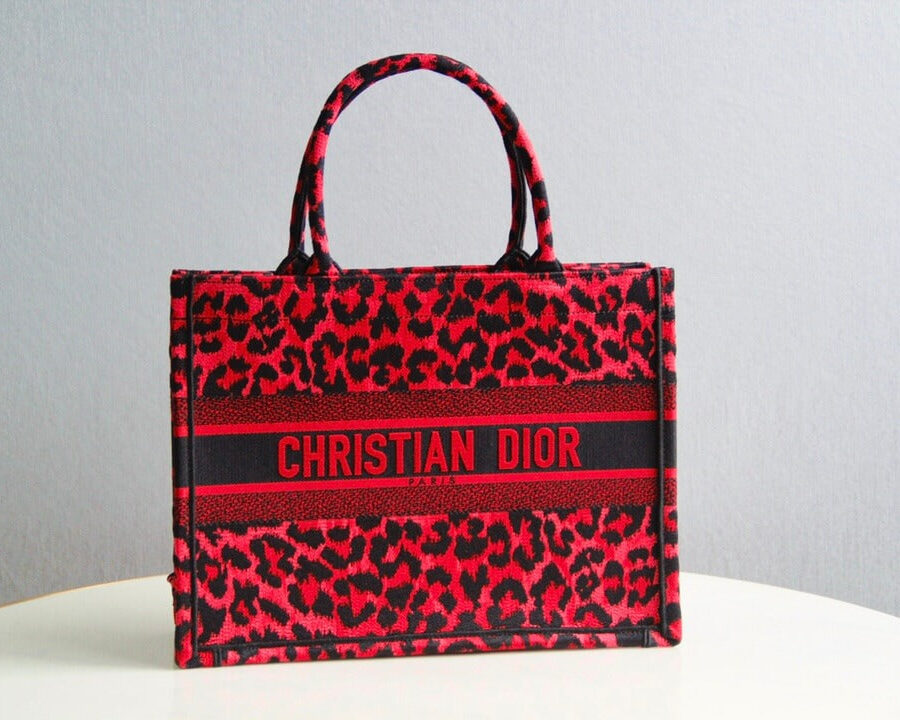 Book Tote BIG size 41.5cm 36.5cm Embroidery LOGO red Handbag maroon-3 | Studio Nafay