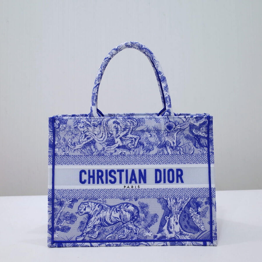 Book Tote big size 36.5cm 41.5cm Oblique Embroidery blue-5 | Studio Nafay
