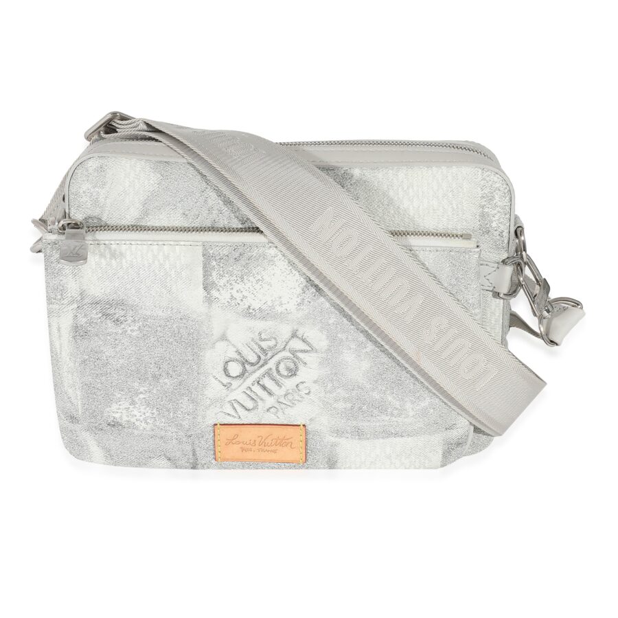 Louis Vuitton Stone Gray Damier Salt Canvas Trio Messenger | Studio Nafay