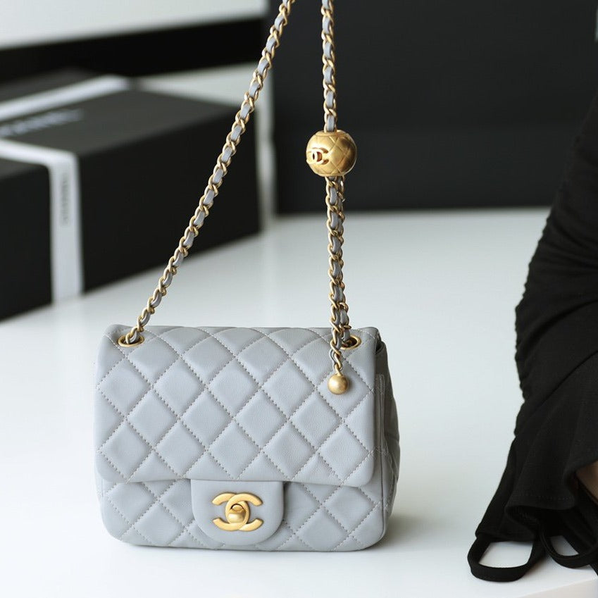 FLAP BAG 17CM GREY LAMBSKIN GOLD HARDWARE | Studio Nafay