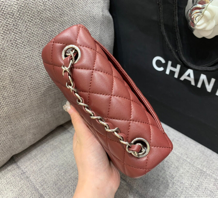 MINI SQUARE FLAP BAG 17CM BURGUNDY LAMBSKIN SILVER HARDWARE | Studio Nafay