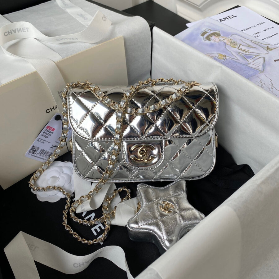 FLAP BAG MINI 20CM SILVER METALIC CALFSKIN | Studio Nafay