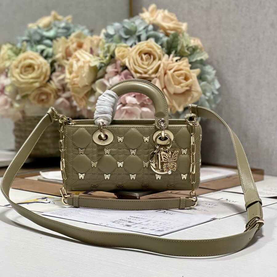 SMALL LADY D-JOY 22 BUTTERFLY STUD OLIVE LAMBSKIN | Studio Nafay